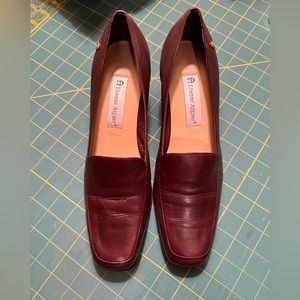 Etienne Aigner brown heeled loafer - size 8.5